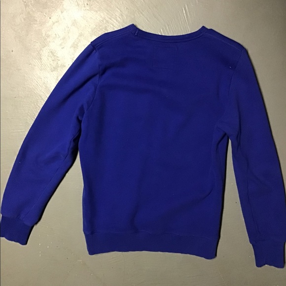 *Sold*Super dry crewneck - Picture 2 of 3